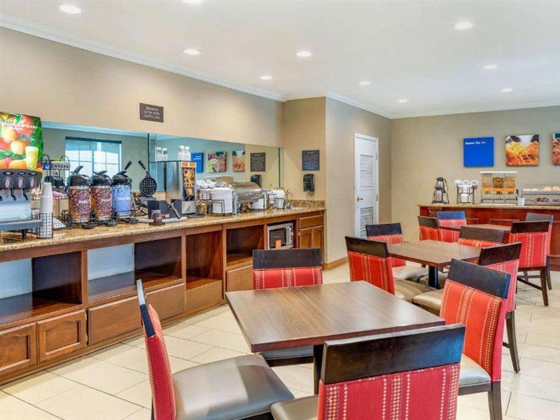 Comfort & Antelope Valley Hotel 3*