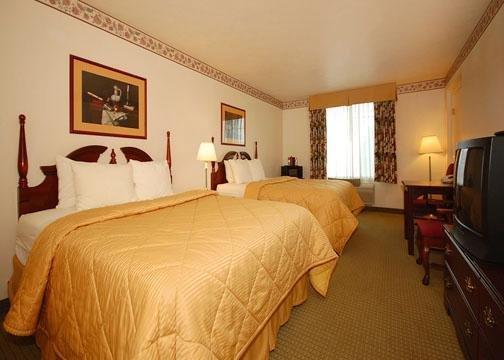 Comfort & Antelope Valley Hotel 3*