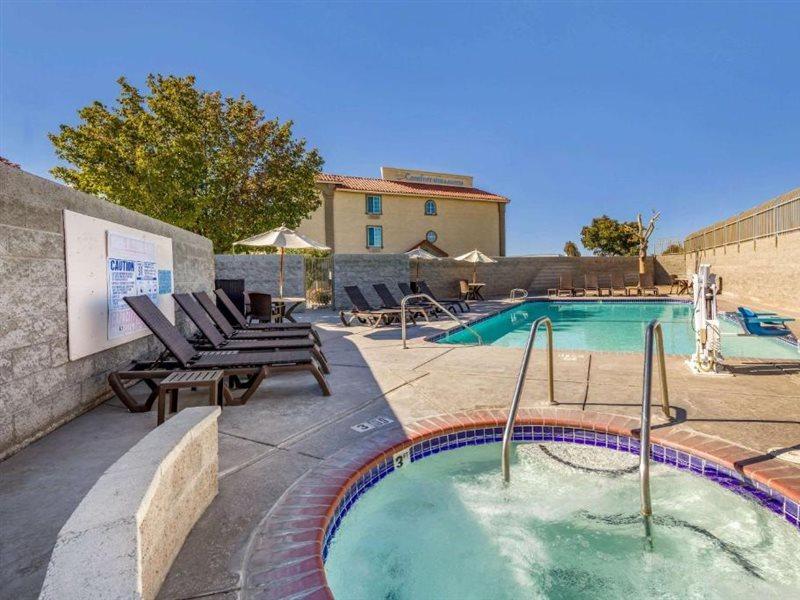 Comfort & Antelope Valley Hotel 3*