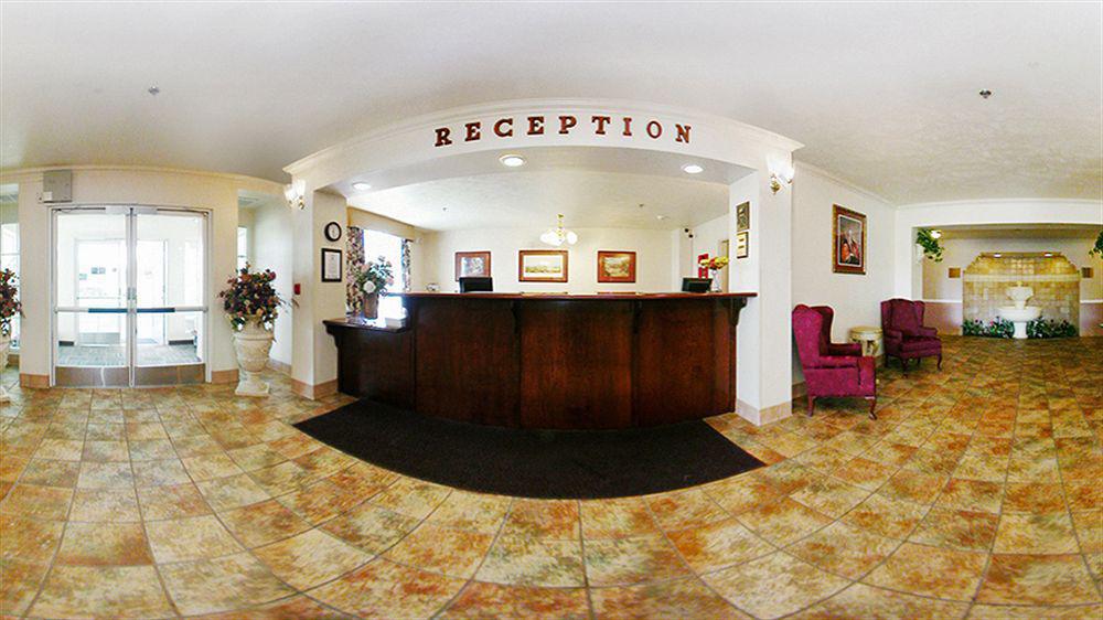Comfort & Antelope Valley Hotel 3*